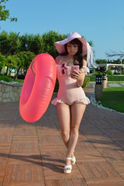 [福利COS] Yoshinobi – Swimsuit D.va(12P)-图云谷