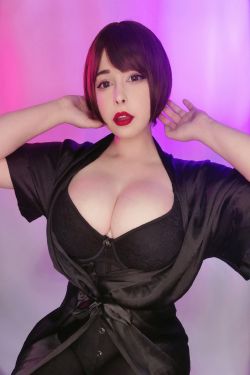 [福利COS] Yoshinobi – Young Mommy(20P)-图云谷