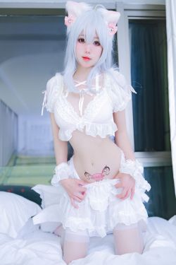 [福利COS] 咬一口兔娘 - 粉欲私房(15P)-COS