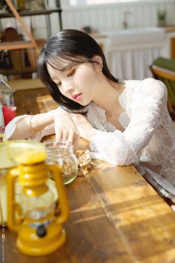 [saintphotolife] Yuna - Vol.42 Afternoon Sunshine(70P)-白嫩,魅惑,床上