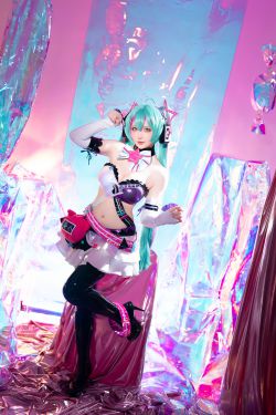 Coser小姐姐 星之迟迟 – Miku初音未来 喵斯快跑(57P)-图云谷