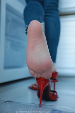 IESS异思趣向 – 模特： 兔兔 《裤里丝（下）》(87P)-图云谷